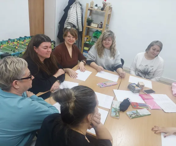 Арт-терапевтическая сессия для женщин "Краски жизни"